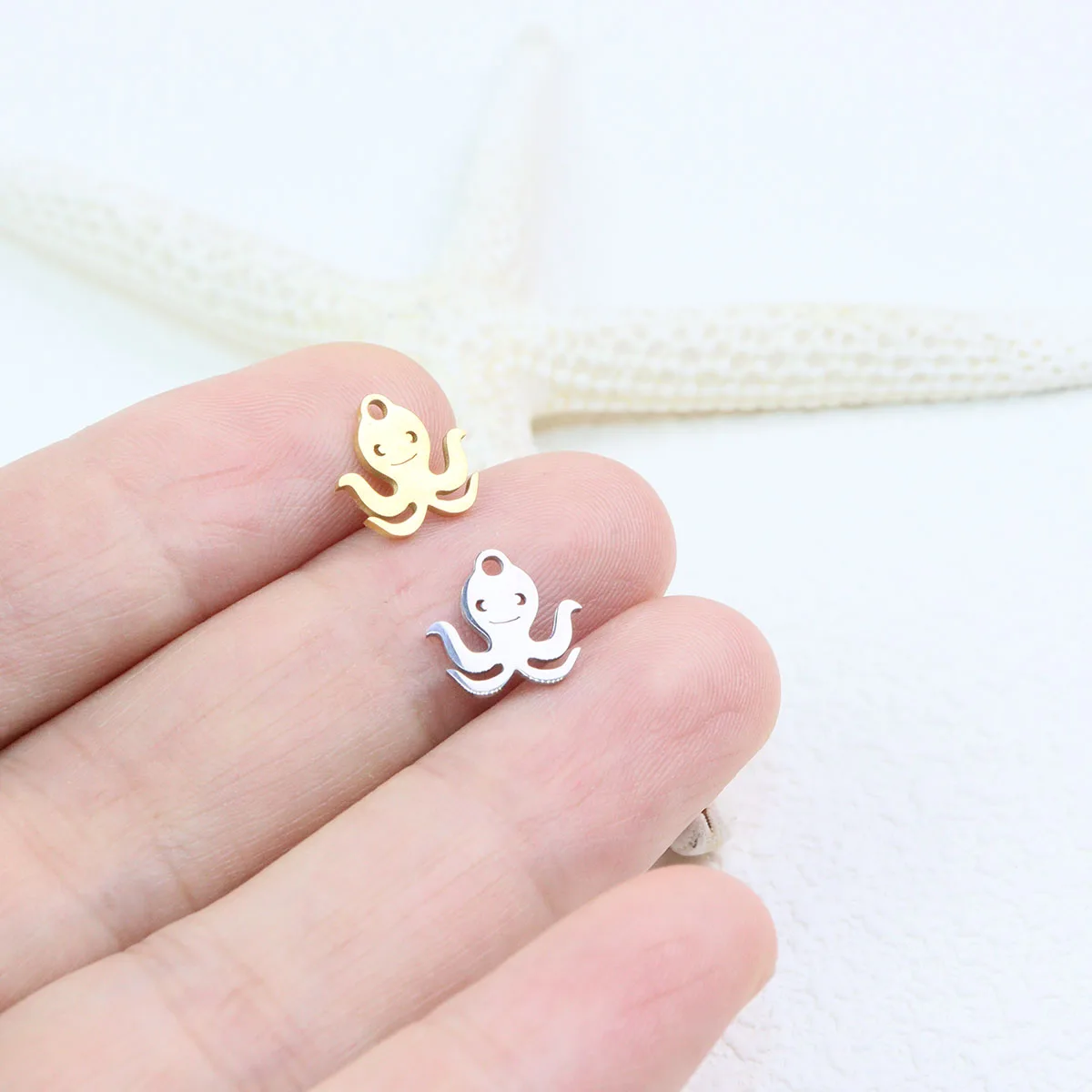 

10pcs Stainless Steel Mirro Shiny Mini Octopus Fashion Jewelry Charms Pendant DIY Handcraft Vacuum Plate Waterproof Antiallergic