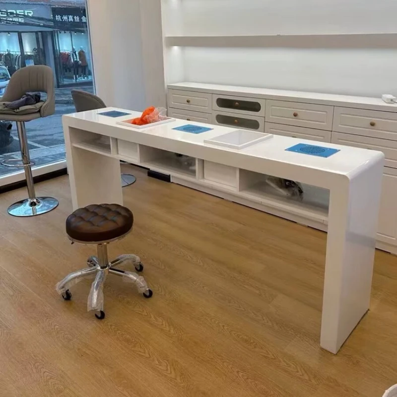 Рисунок 2 - Современная Профессиональная Мебель для маникюра