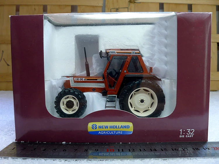 

1:32 REP020 Fia~t 110-90 Tractor Model Gifts Souvenir Toys