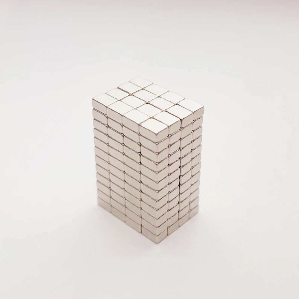 200pcs Small Magnet 4x3x2mm Promotions Super Powerful Strong Rare Earth Block NdFeB Neodymium Magnets |