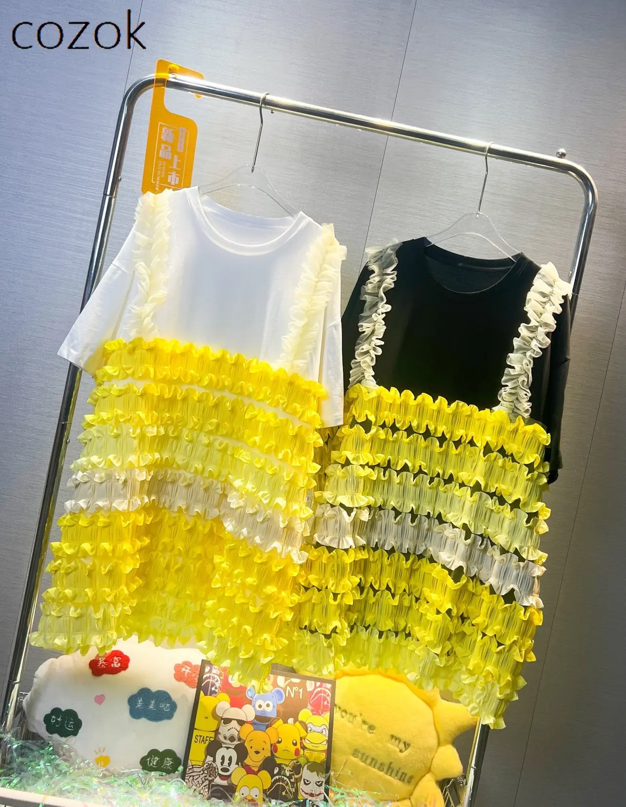 

Женское платье-футболка с сетчатыми вставками, свободное Сетчатое платье средней длины контрастных цветов, лето 2023