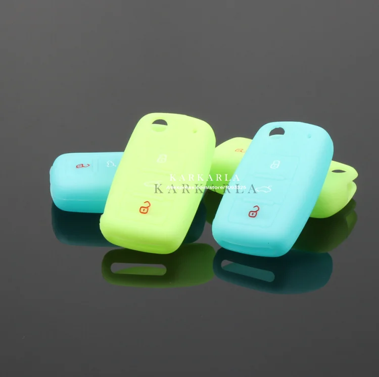 Светящийся силиконовый чехол для ключа Volkswagen VW POLO Tiguan Passat B5 B6 B7 Golf MK6 EOS Scirocco Jetta MK5 Skoda Octavia на.