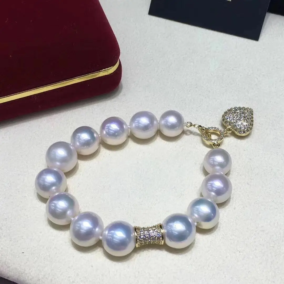 

Classic 10-11mm South Sea Round White Pearl Bracelet 7.5-8"