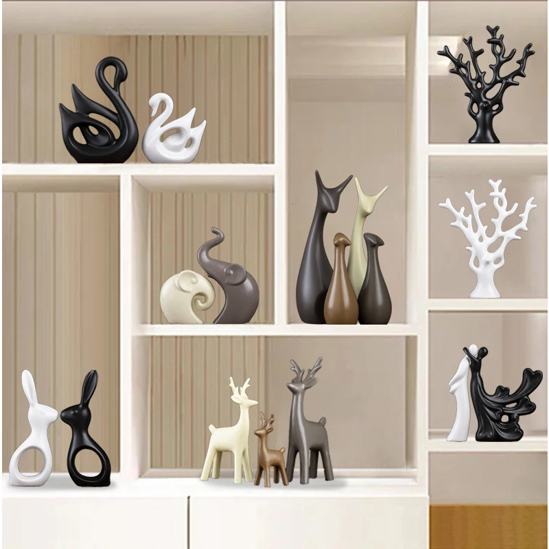 

Ornaments for Room Decoration Accessories Ornament Aesthetic Room Decor Creative Things for the Home Decoraction Luxury Statue