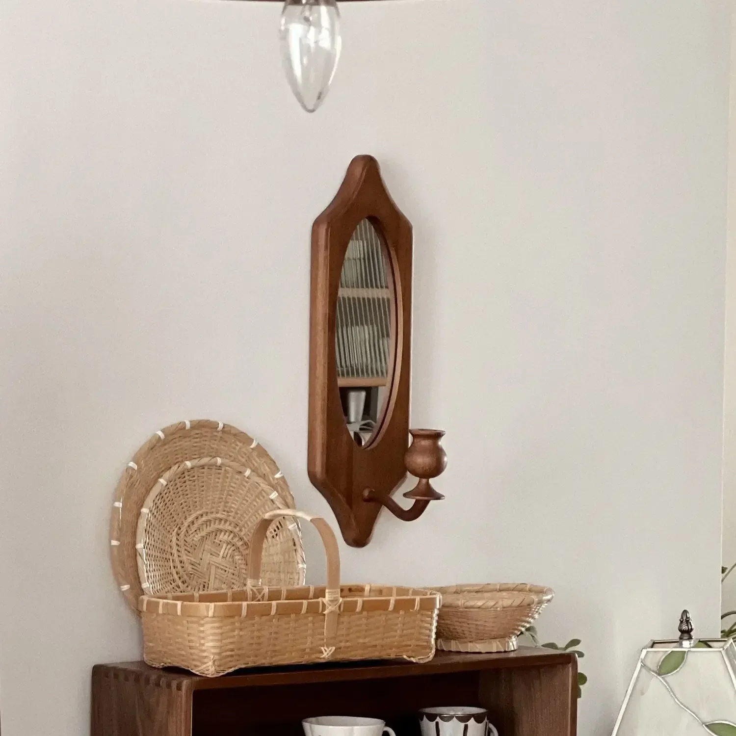 Антикварное настенное зеркало для макияжа из цельного дерева ретро подсвечник