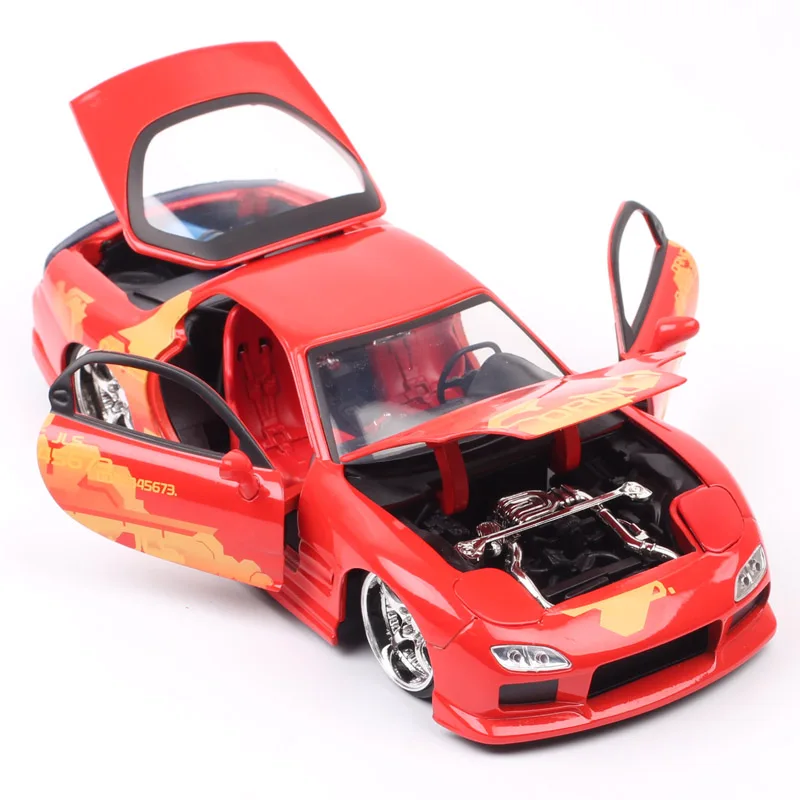 Модель литая автомобиля из металлического сплава Jada 1:24 Mazda RX-7 детские игрушки