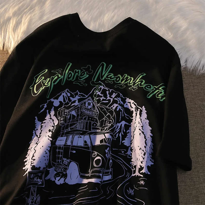 

Harajuku Retro Black Demon Gothic Anime Print Short Sleeve Oversized T-Shirt Women Men's T-shirt Harajuku Y2K Streetwear Tops