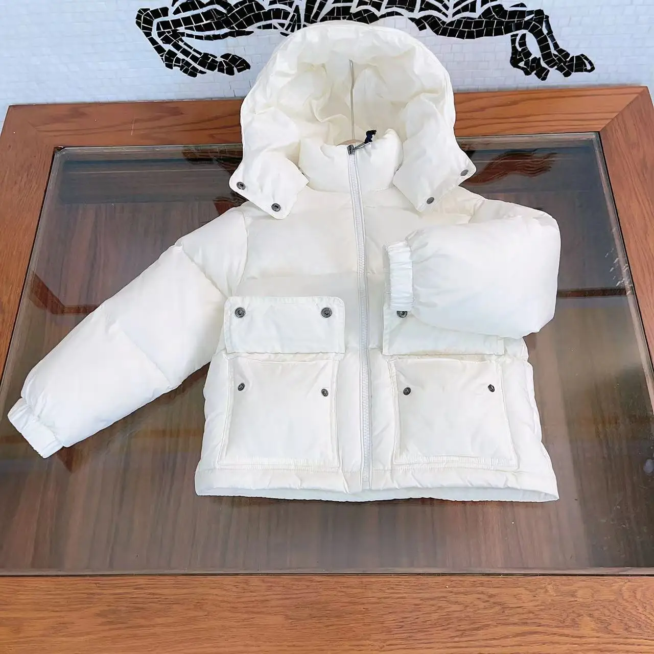 

Boys Down Jackets Designer Kids Clothes 2022 Winter New Luxury Hoodies Girls Coats Thicken Warm Children's Outerwear Snow Wear