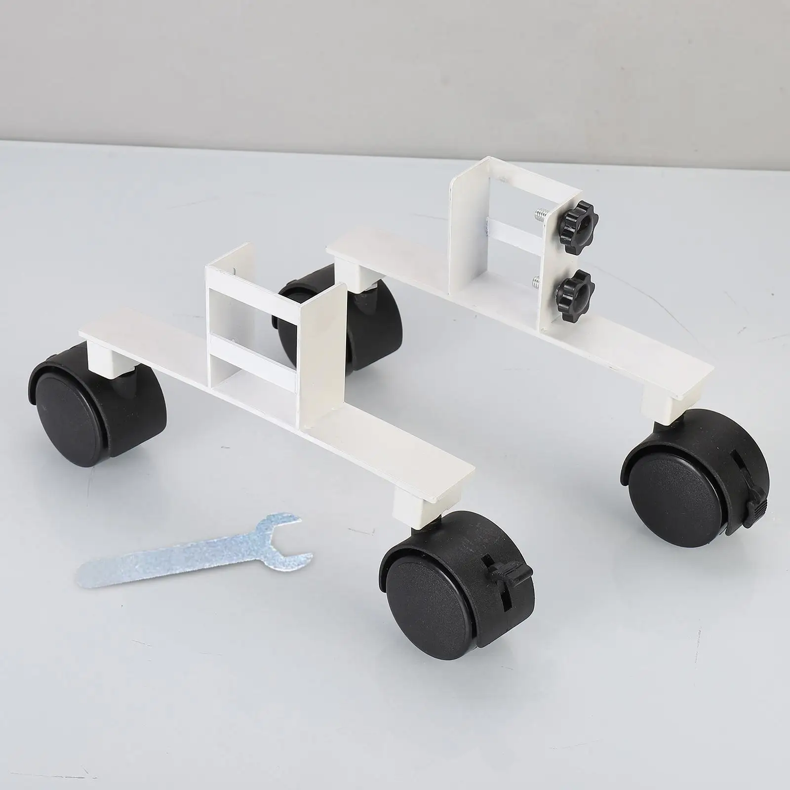 

2 шт., подвижные ножки с запираемыми роликами