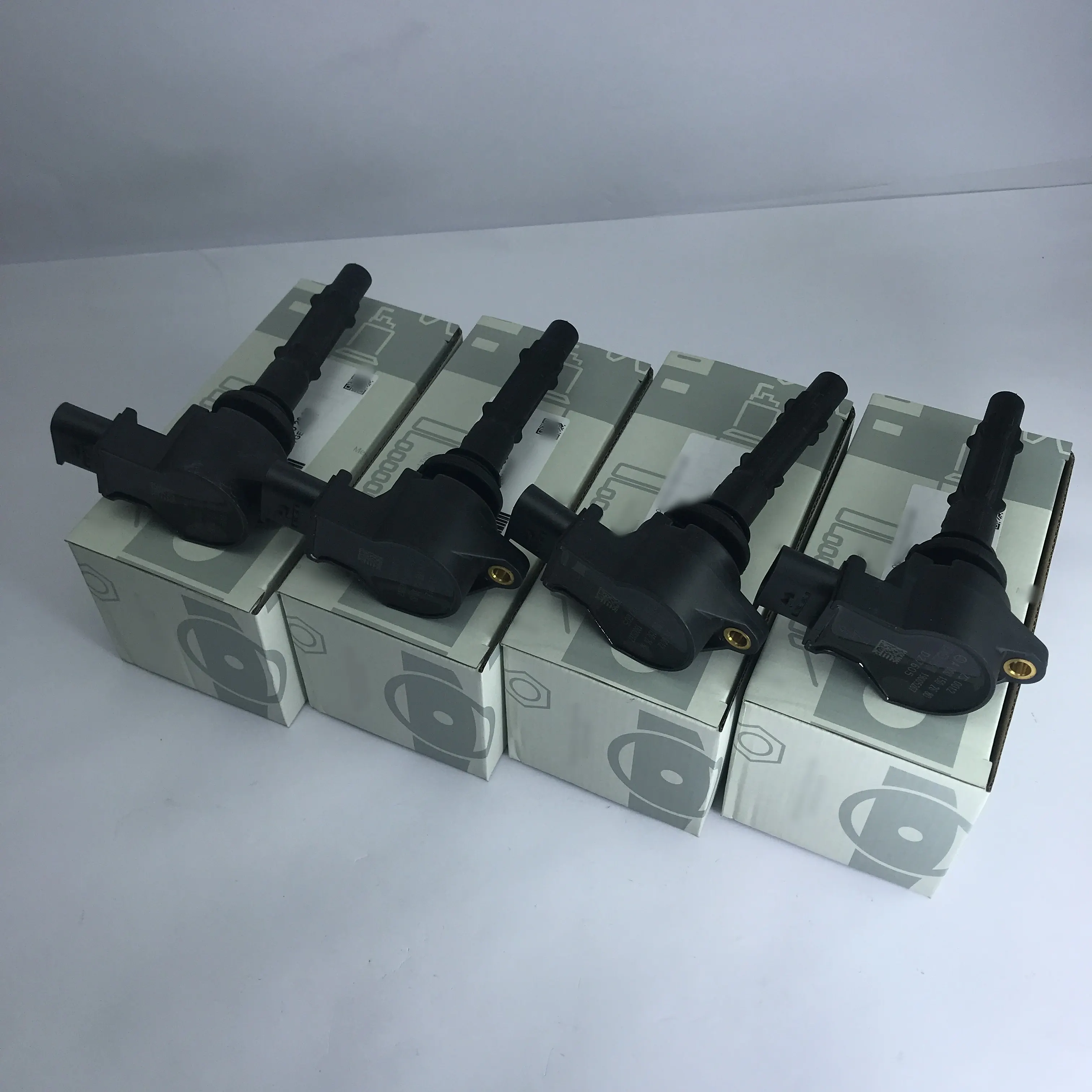 A 0001502680 Катушка зажигания для Porsche CAYENNE92A9PA Mercedes Benz C230 C300 C350 G550 GLK350 S400 SL55 0001502780 а