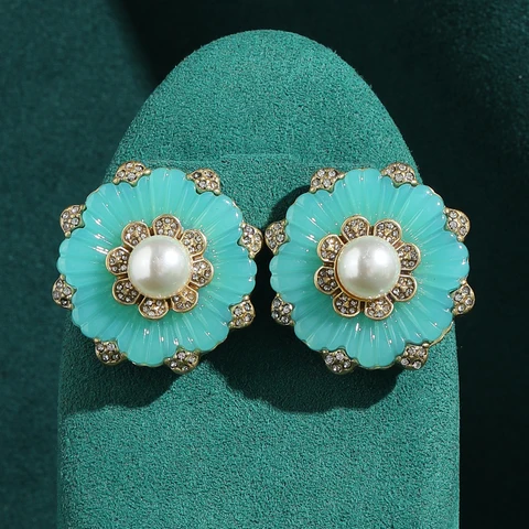 LOVE GREEN LIVE GREEN Серьги-гвоздики с синим камнем и жемчугом