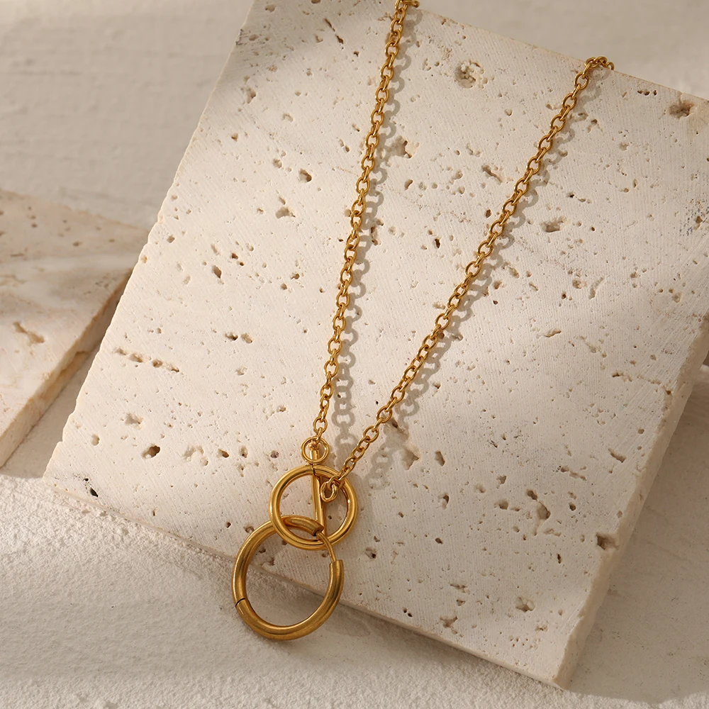 

Stainless Steel Round Hollow Pendant Necklace Gold Color Choker Necklace For Women Love Heart Pendant Necklace Party Jewelry