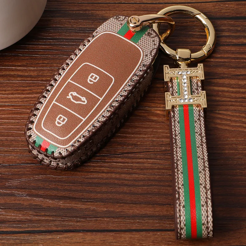 

Luxury Leather Car Key Case Cover Fob Protector Keychain Holder for Audi A6l Q7 A3l Q3 Q2l A8l A4l Keyring Accessori Shell Bag