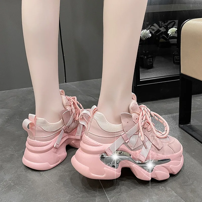 Кроссовки женские из дышащей кожи на толстой подошве 7 см