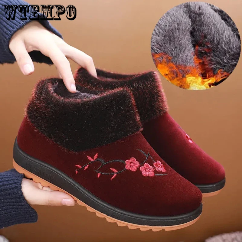 

WTEMPO Cow Muscle Old Beijing Cloth Shoes Women Winter Plush Warm Soft Sole Flat Heel Anti Slip Black Red Cotton Shoes Wholesale