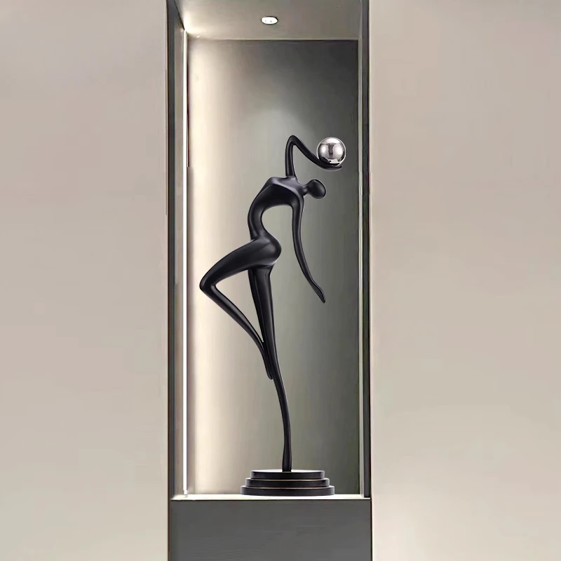 Статуэтка из металла