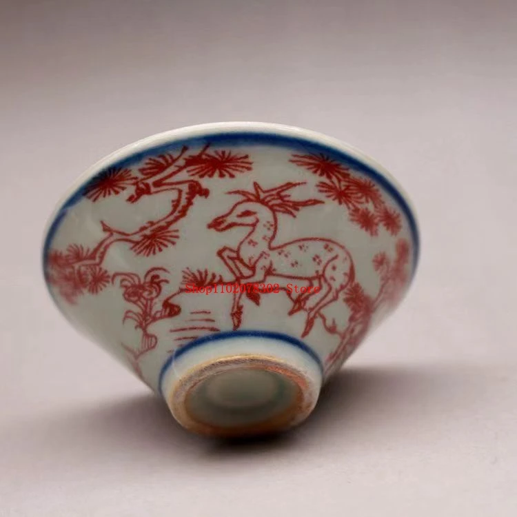 

3,2 "Китайский сине-белый фарфор красная глазурь пятнистый олень кран чашка для чая
