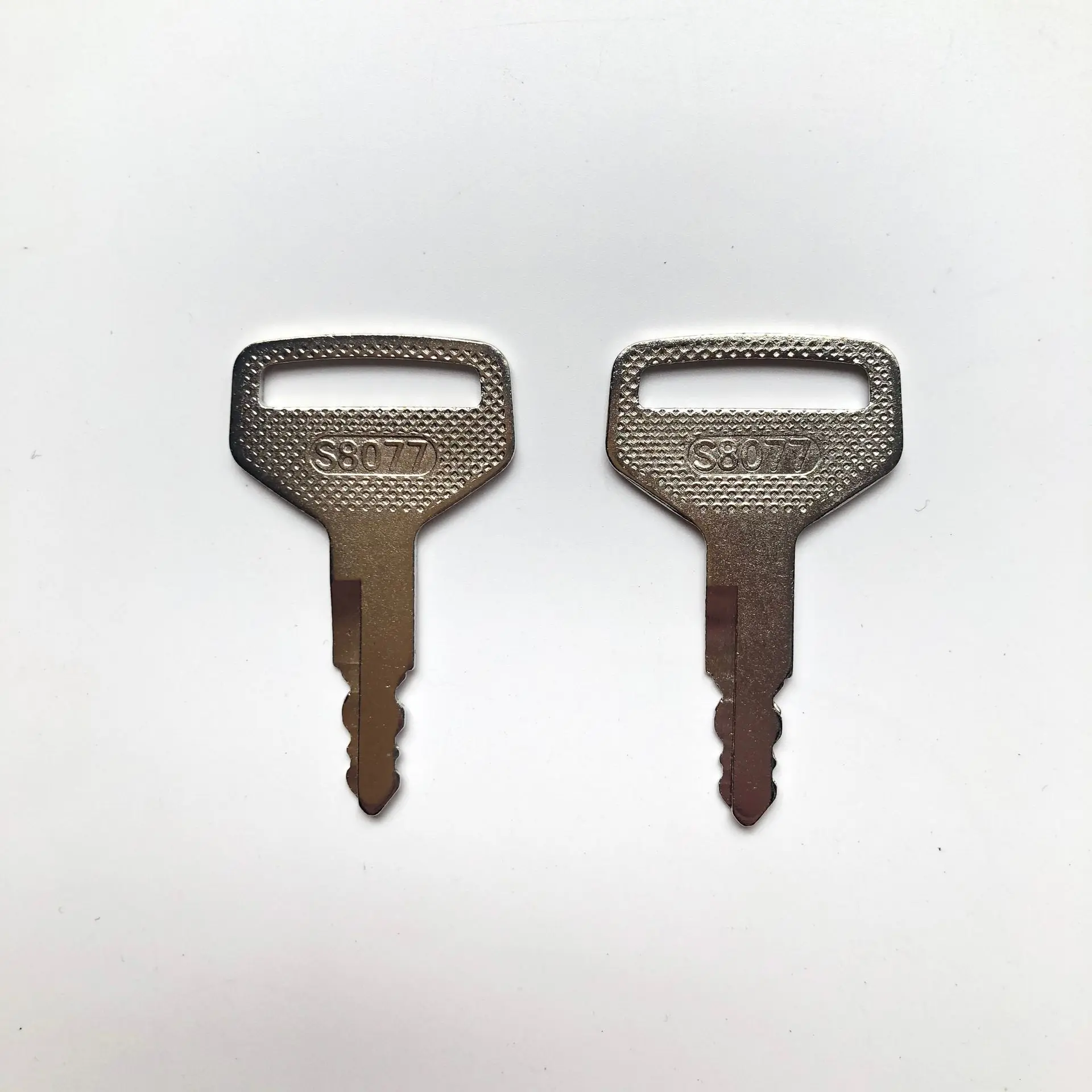 

2PCS S8077 Key 36919-75190 For Kubota M Tractor RTV1100 L3600 L4200 M5040