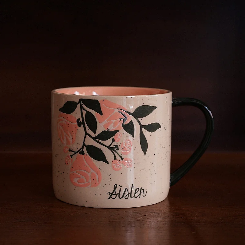 

Vintage Ceramic European Big Coffee Cup Office Retro Aesthetic Rose Coffee Mug for Couples Friends 700ML Mug Automne Ceramic Cup