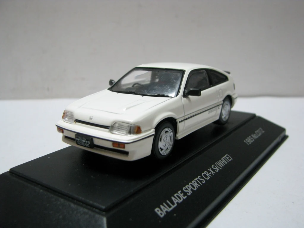 Фото Коллекционная модель автомобиля SAPI BALLADE SPORTS CR-X Si (белый) 1985 года, масштаб 1:43, из литого сплава, сувенир, украшение для витрины №3