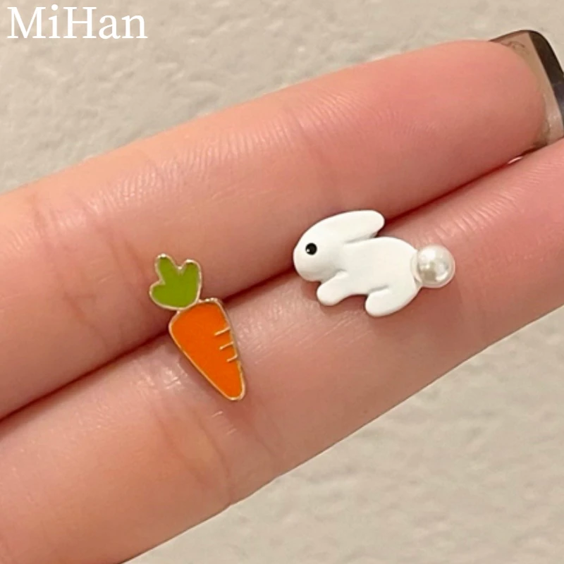 

Mihan 925 Silver Needle Cute Jewelry Rabbit Carrot Earrings 2022 New Trend Asymmetrical Enamel Coating Stud Earrings For Girl