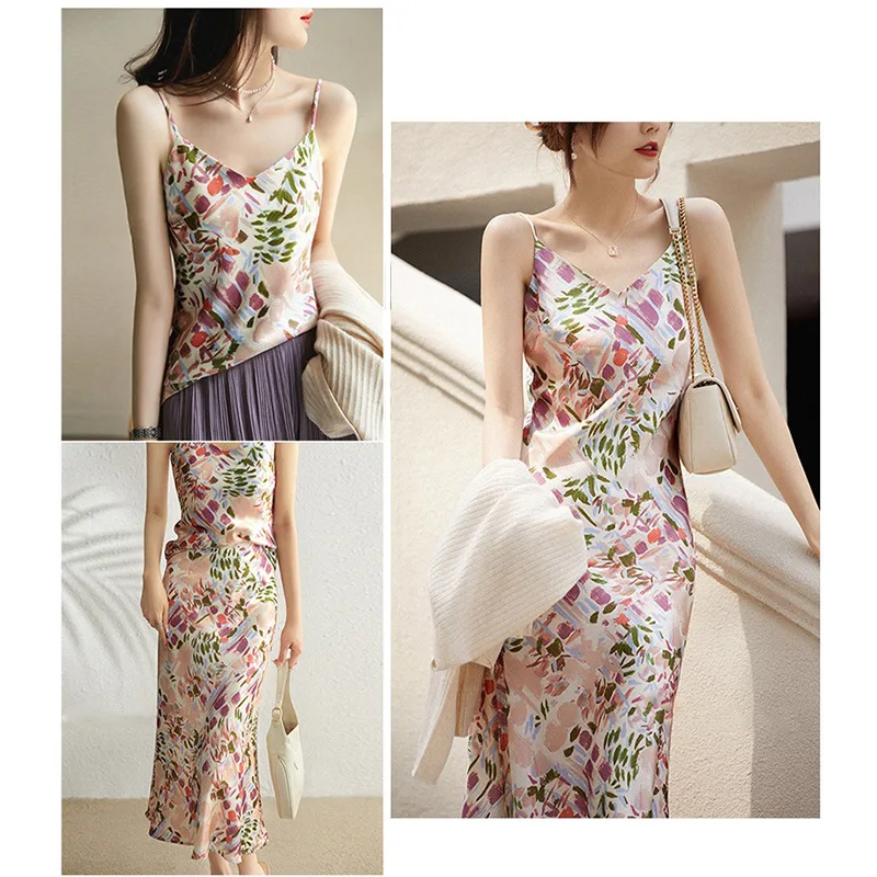 

Hanging Strap Fragmented Flower Acetic Acid Dresses V-Neck Sleeveless Top+Half Length Skirts Women Matching Sets Two Piece Sets