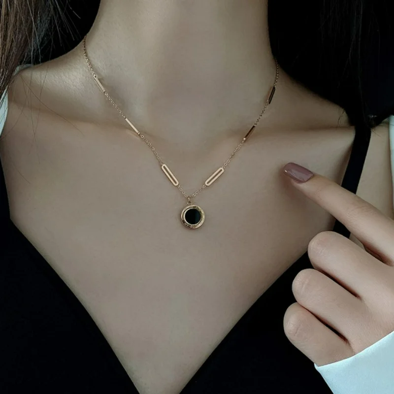 

Женское ожерелье с подвеской из титана и металла, с римскими цифрами