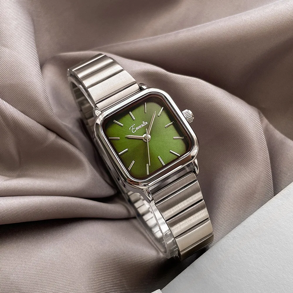 

Часы наручные женские с квадратным циферблатом, модные кварцевые простые Роскошные с зеленым циферблатом, с сетчатым браслетом из розового золота