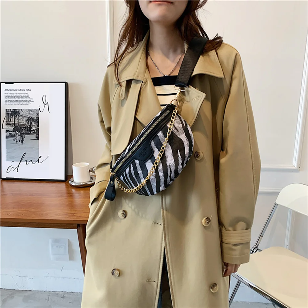 

Женская нагрудная сумка на цепочке из искусственной кожи, Модный Забавный поясной кошелек-слинг в полоску с принтом зебры, женская сумочка ...