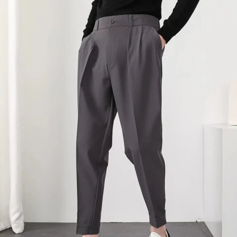 

Fashion Men Casual Pants Elastic Waist Small Feet Slim Korean Style Pleated Tapered Male Blazer Pants Streetwear Trousers