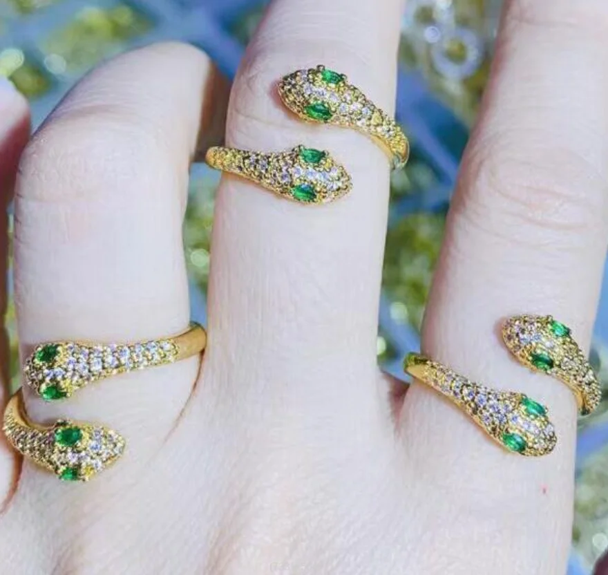 

ANGLANG New Punk Coiled Snake Adjustable Rings for Women Green Cubic Zirconia Dance Party Finger Ring Special Girl Gifts