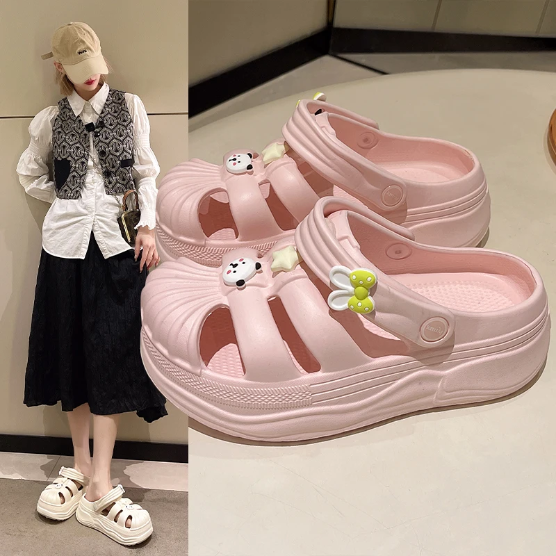 Women Slippers Cartoon Hole Shoes Girl Non-slip Garden Beach Shoes Lady Outdoor Bathroom Sandals Female Flip Flops Woman Slides