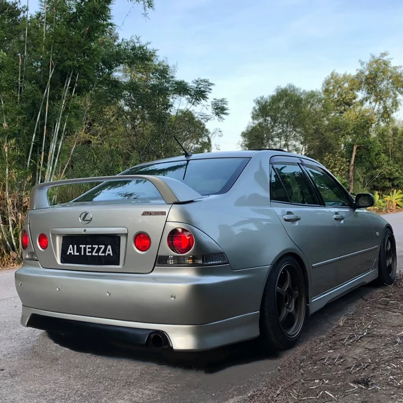 Фото Для Lexus IS200 IS300 1998-2005 гг. Спойлер Altezza Modif Mach Gloss Black Настоящий белый серебристый задний спойлер Крышка багажника TRD Style №2