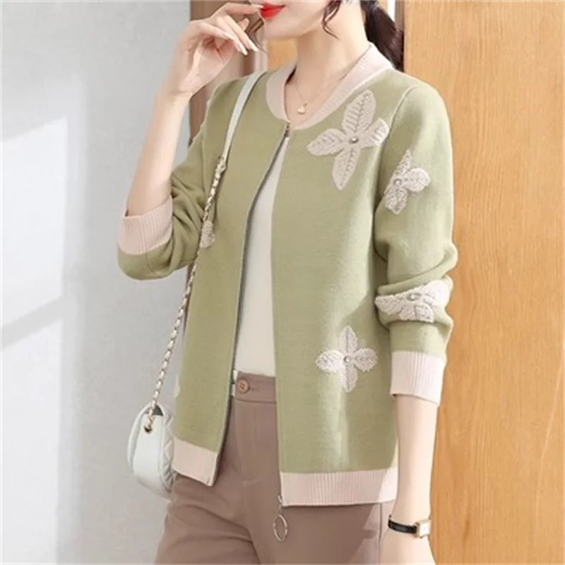 Трикотажное пальто для молодых мам женская одежда на весну и осень новинка 2023