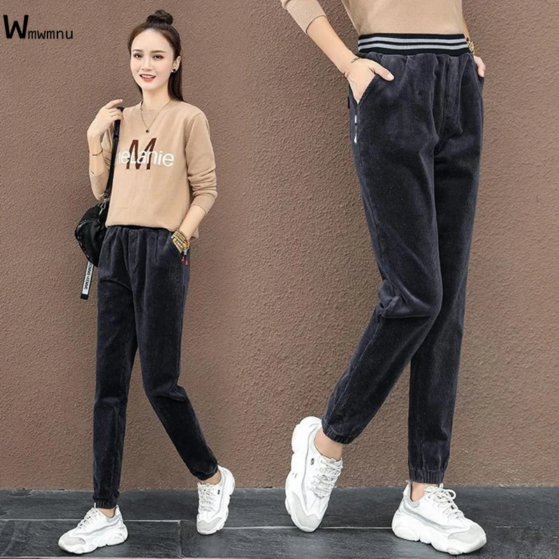 Бархатные мягкие спортивные брюки в Корейском стиле, женские повседневные классические брюки, винтажные дизайнерские вельветовые прямые брюки с вышитыми буквами Бархатные мягкие спортивные брюки в Корейском стиле, женские повседневные классические брюки, винтажные дизайнерские вельветовые прямые брюки с вышитыми буквами