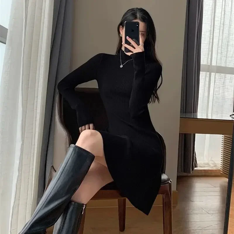 Новое осенне-зимнее вязаное платье-свитер женское облегающее платье с