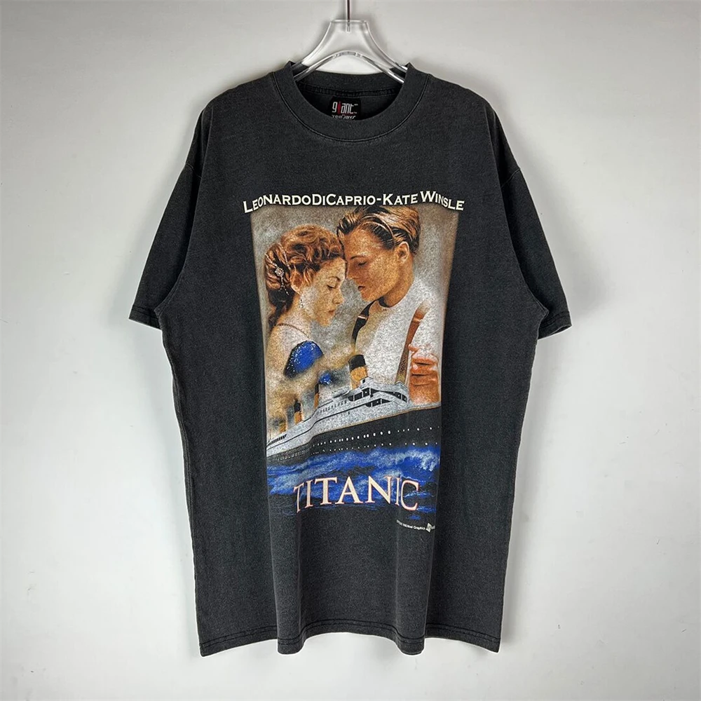 

VINTAGE Fashion Washed Titanic Oversize High Street Retro White Ink Direct Spray HD Short Sleeve American Casual Loose T-shirt