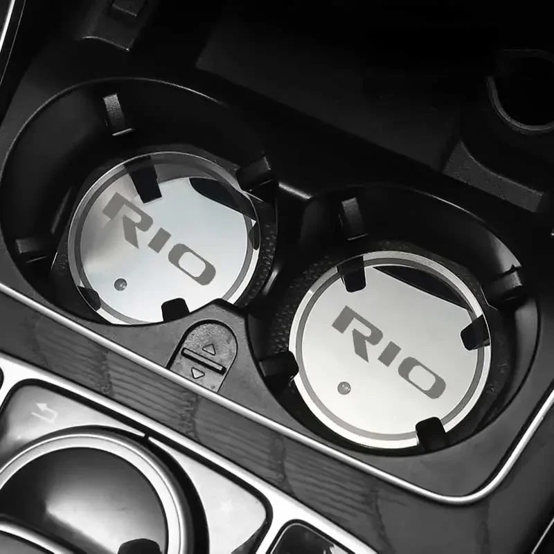 7 цветов для KIA RIO значок Автомобильный держатель напитков подставка под водой