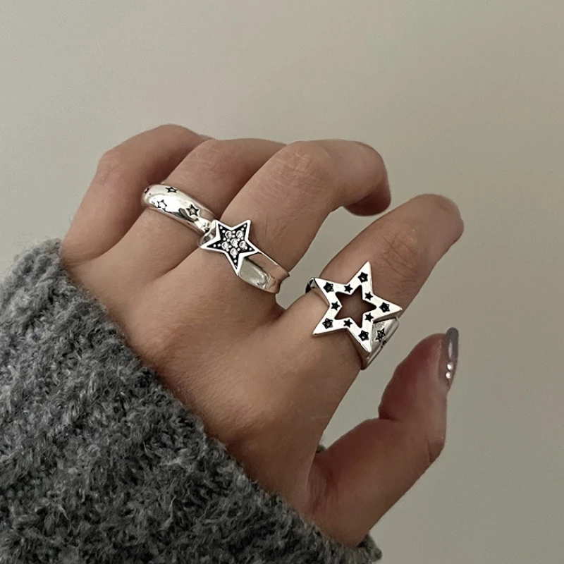 Женское металлическое кольцо в стиле панк или звезды