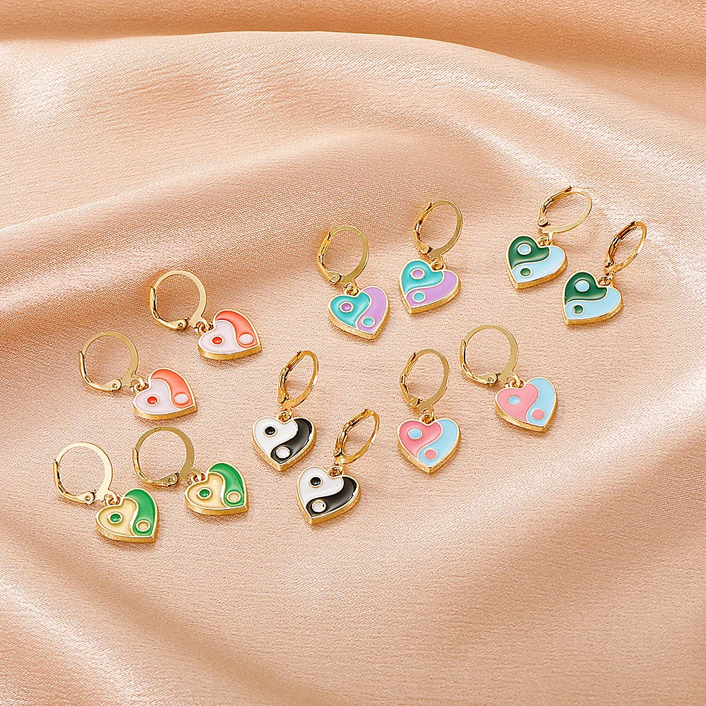

Lovely Summer Cute Color Tai Chi Gossip Earrings Stud Studs For Woman Girl Party Earrings Women Love Heart Gift
