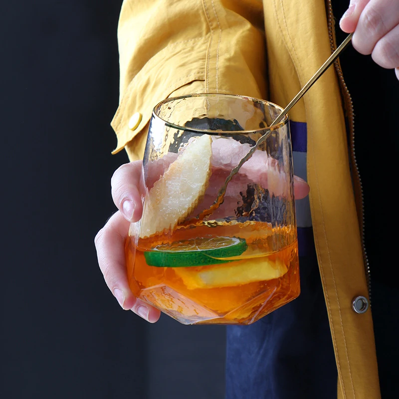 (Логотип может быть выгравирован) Цветной бокал для шампанского объемом 560 мл