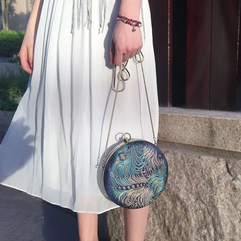 

Retro Round Box Bag Chinese Style Small Crossbody round Bag Women's Shoulder Bag Chinese Style Clutch Bag Hanfu Handbag