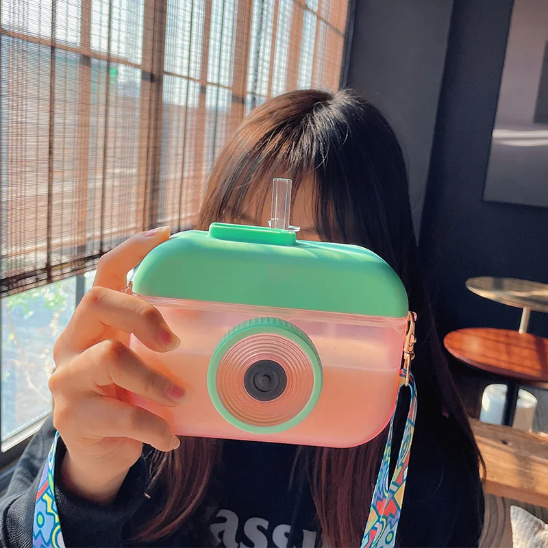 Korea Kawaii Cartoon Camera Plastic Cup Straw Water Bottle 400ml Juice Cup Strap Outdoor Leak-proof Cup Girls Kids Drinkware