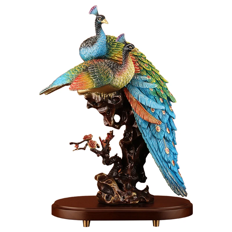 

Conjugal Bliss Copper Peacock Crafts Decoration Wedding Gift for New Couple Bedroom and Living Room Decoration Gift