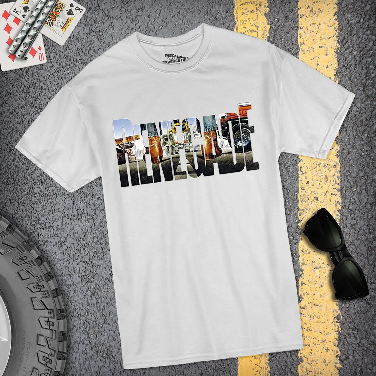 Фото Футболка в стиле Renegade Style, белая, Terence Hill Renato Casaro Edition, винтажная, модная, унисекс, дышащая, с эффектом потертости. №1