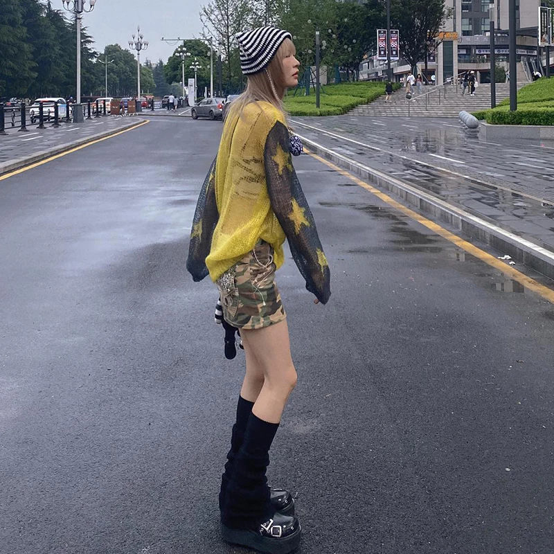 Женская футболка с длинным рукавом круглым вырезом