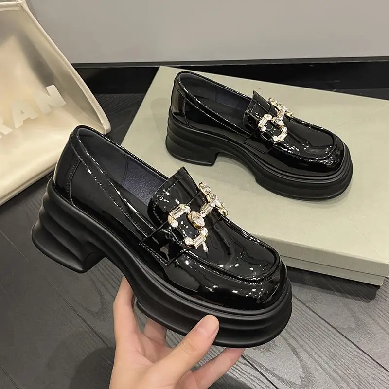 Женские лоферы на толстой подошве новые весенние однослойные туфли Muffin