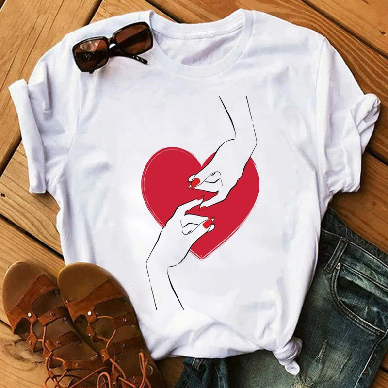 

Red Heart with Hands Printed T Shirt New Women Fashion T Shirt Female Summer Cute Graphic Tee Tops Women Harajuku T-shirt