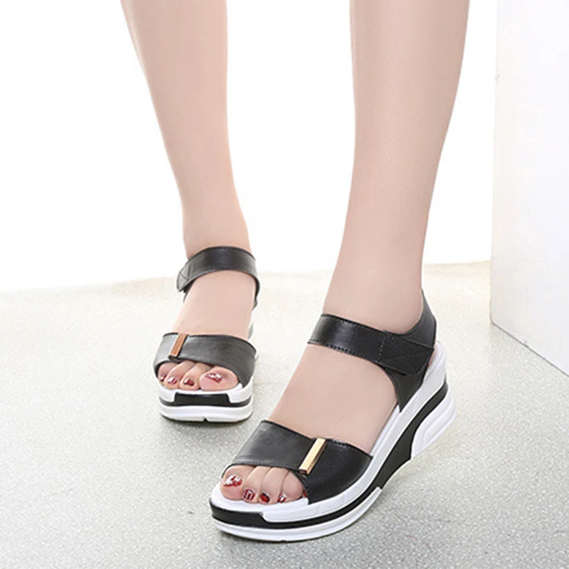 

2022 New Fashion Style Casual Female Shoes Woman Summer Wedge Comfortable Sandals Ladies Flat Sandals Fashion Summer Wedges