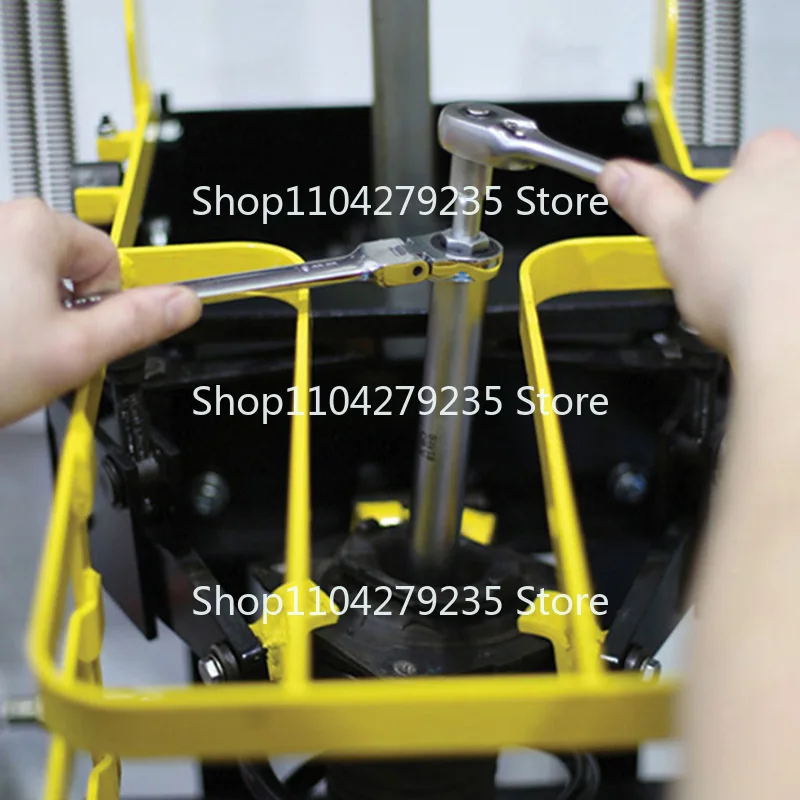 Набор из 50 специальных гильз для винтов сверху амортизатора и инструментов